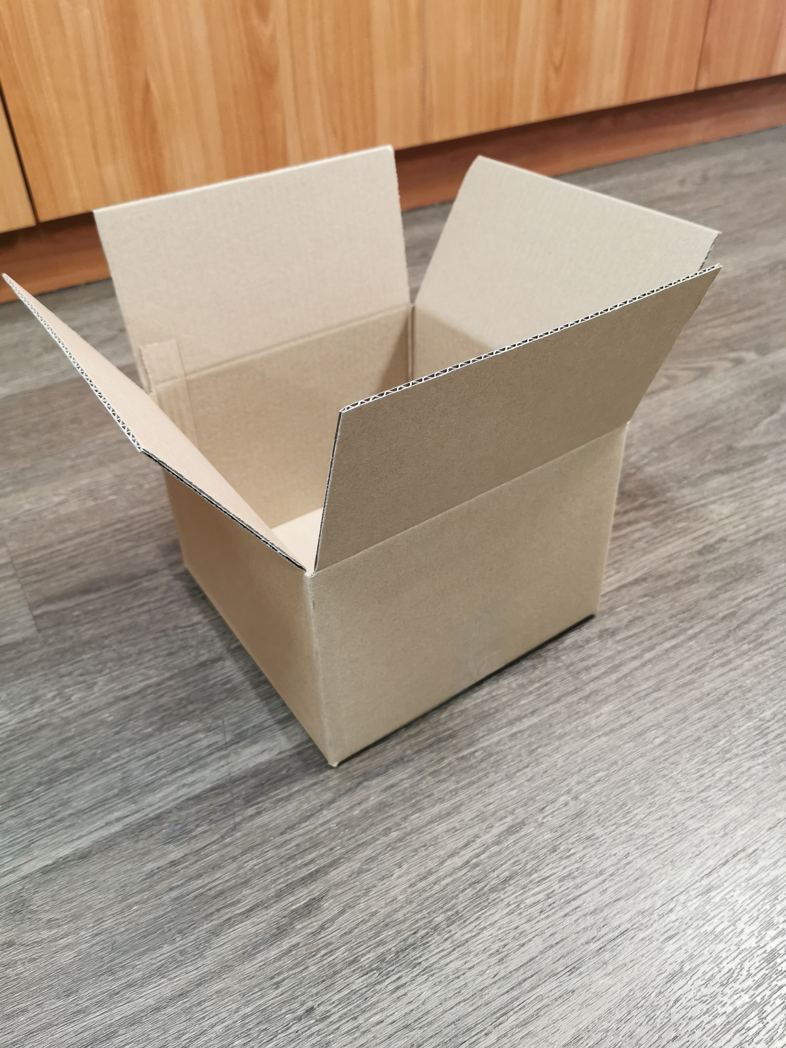 BCC-02PLN - 402x225x235- Stock Item